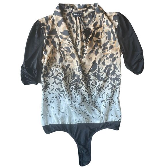 Bebe Knit Sleeve Surplice Animal Print Bodysuit Size XXS - Picture 1 of 3